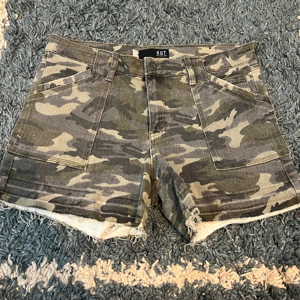 Kut from the Kloth Green and Brown Cargo Shorts with Distressed Hem